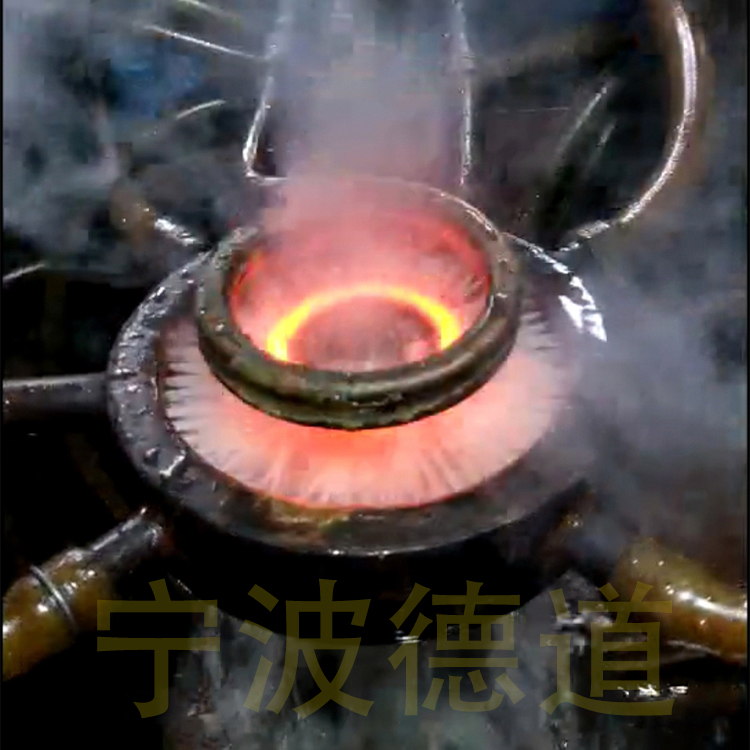 1657685725185147.jpg 齒輪淬火0.jpg